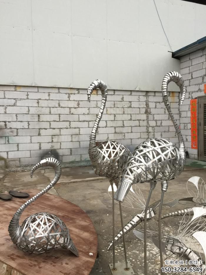 預定創意仙鶴雕塑 步行街店門口雕塑 鏤空小品