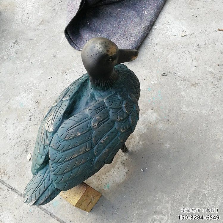 鴨子雕塑廠家，仿真動(dòng)物， 公園廣場(chǎng)街頭擺件 (18)