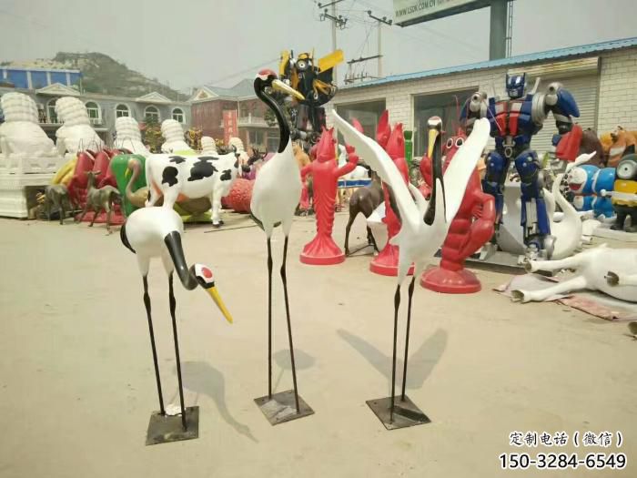 大型玻璃鋼丹頂鶴雕塑 門口創(chuàng)意雕塑 售樓處小品