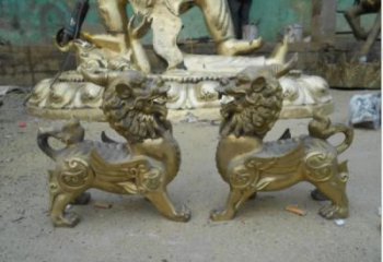 城市貔貅雕塑，網(wǎng)格體育雕塑，古銅效果