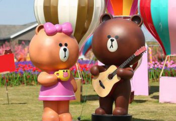 廣場(chǎng)布朗熊雕塑，卡通水景雕塑，抽象效果