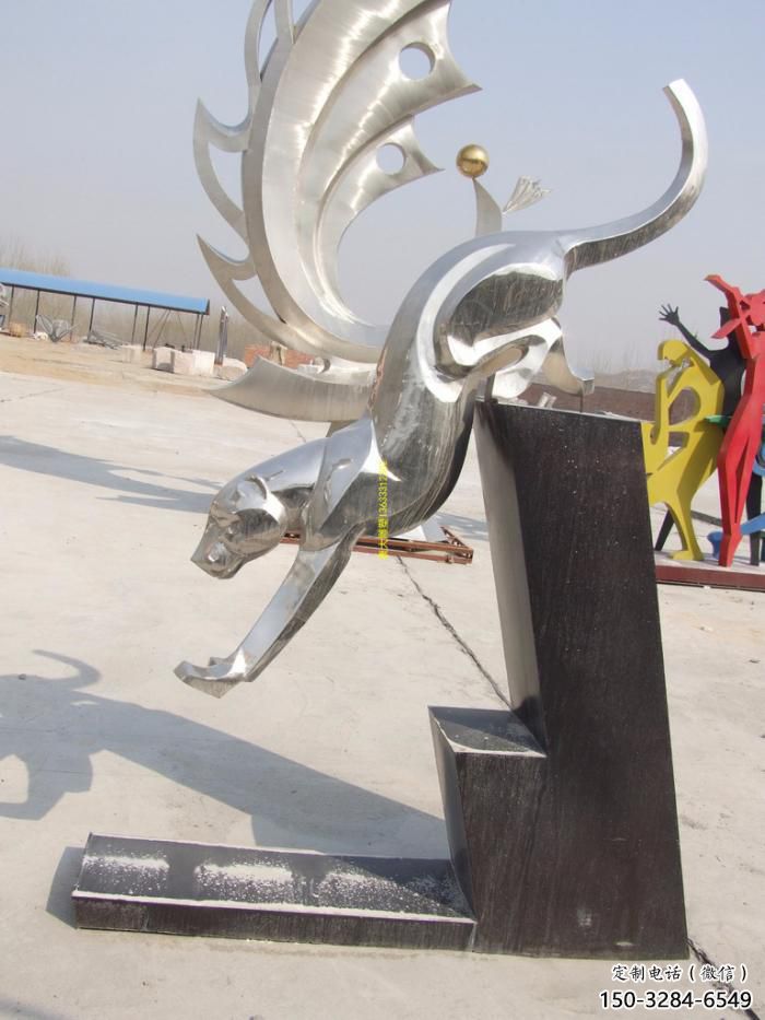 公園獵豹雕塑，噴砂發光雕塑，鍛造工藝