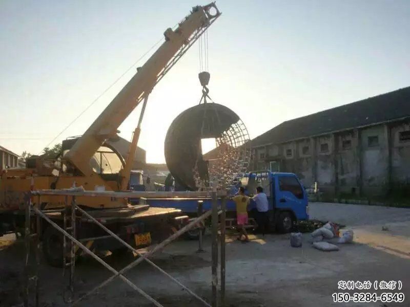 戶外銅錢雕塑，仿古鑄銅雕塑，烤漆工藝