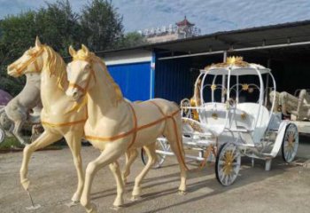 城市馬車(chē)雕塑 風(fēng)景區(qū)彩繪雕塑 抽象擺件