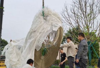 仿古雞蛋雕塑 騰飛草地小品 房地產雕塑