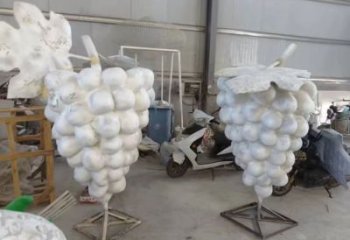 城市葡萄雕塑 風景區(qū)彩繪雕塑 抽象擺件