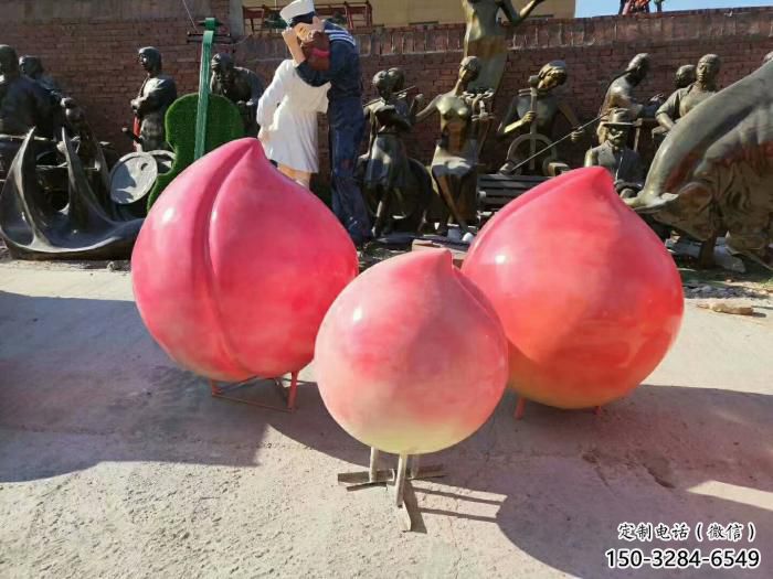 商場桃子雕塑 仿真雕塑 店門口小品