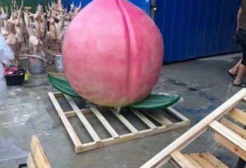 大型桃子雕塑 步行街水果雕塑 仿真擺件