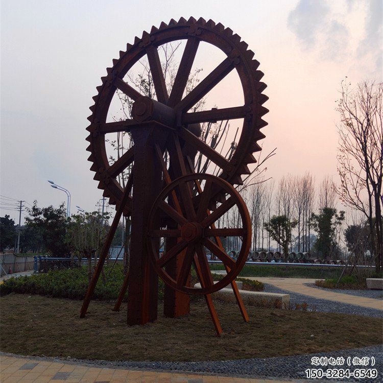 鏤空水車雕塑廠家 噴水園林仿古雕塑 住宅小區雕塑