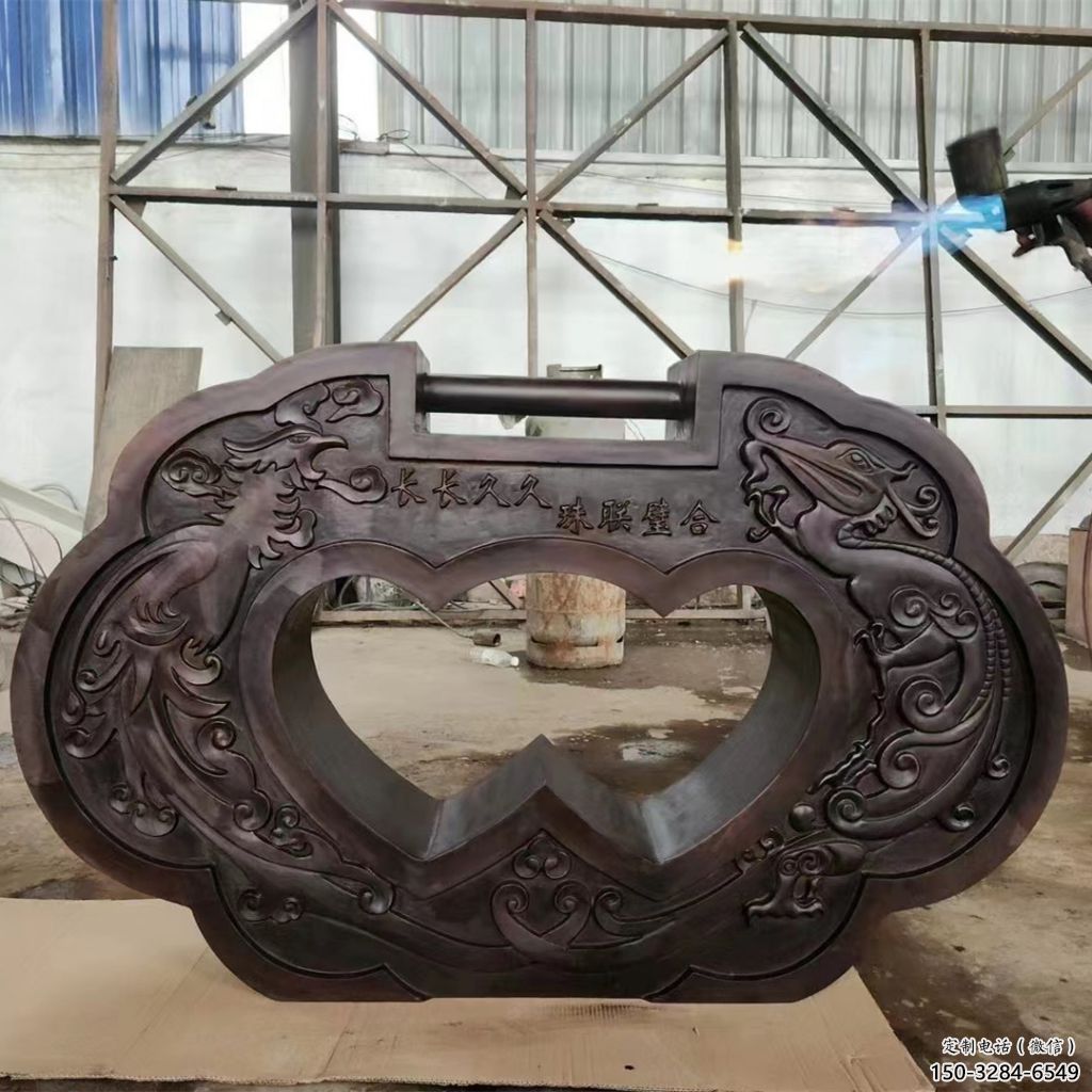 庭院鎖子雕塑 公園雕塑 鍛造同心鎖雕塑