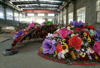 花籃雕塑工廠，多彩藝術，景觀裝飾鐵藝花籃雕塑供應