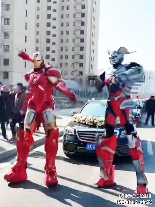 鋼鐵俠機(jī)器人雕塑