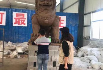 制造獅子雕塑專(zhuān)供，地標(biāo)擺件，蹲獅雕塑磨具