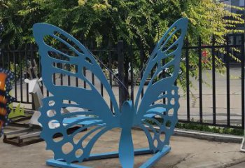 廣場蝴蝶坐凳雕塑，不銹鋼烤漆坐凳雕塑廠家