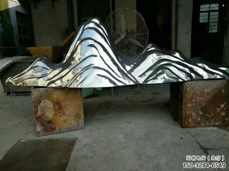 小區(qū)假山雕塑，拉絲景觀雕塑，抽象效果