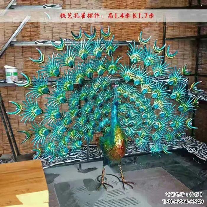 孔雀開屏雕塑供需，多彩藝術，景觀孔雀開屏雕塑制造商?