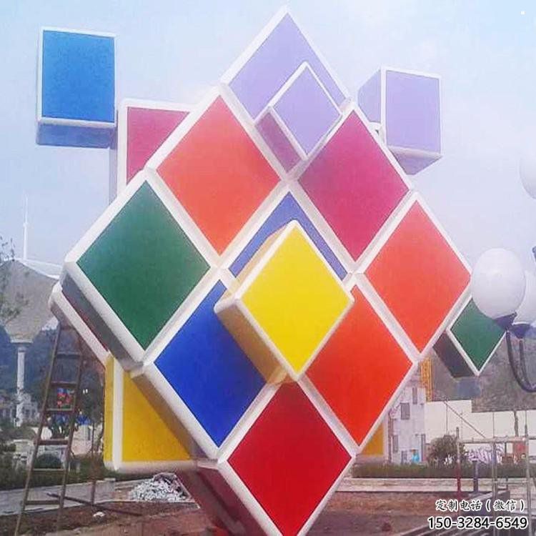 正方體雕塑優選，陸地擺件，不銹鋼正方體雕塑供應