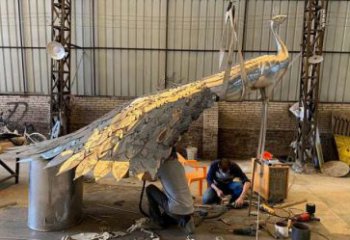 孔雀雕塑制作廠家，戶外雕塑，不銹鋼孔雀雕塑優選