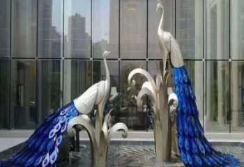 孔雀雕塑制造商，小區(qū)擺件，不銹鋼孔雀雕塑廠家提供