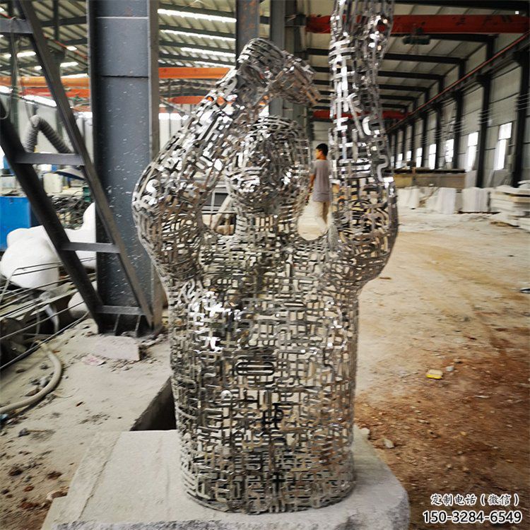 鏤空人物雕塑展品，景觀概念，鐵藝字母人物雕塑優(yōu)選