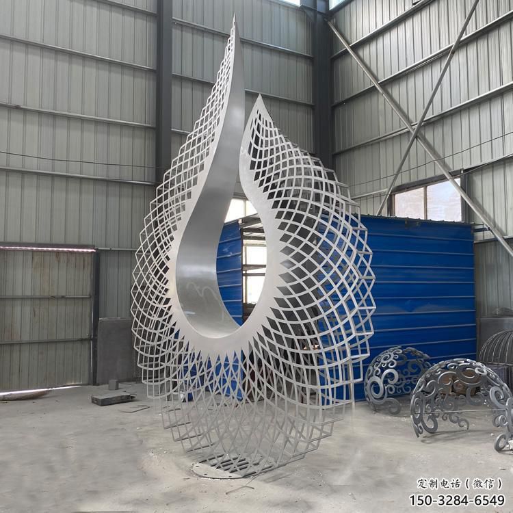 小圓環(huán)雕塑訂做，校園雕塑，鏤空圓環(huán)雕塑廠家