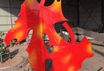 景觀楓葉雕塑供需，廣場雕塑，園林烤漆楓葉雕塑定制