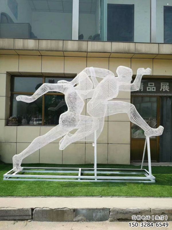 鄂州鏤空跨欄雕塑制造商，透雕雕塑，鐵藝體育人物雕塑供給