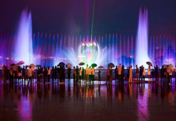 通化水景程控噴泉雕塑，高噴循環(huán)噴水方式設(shè)計